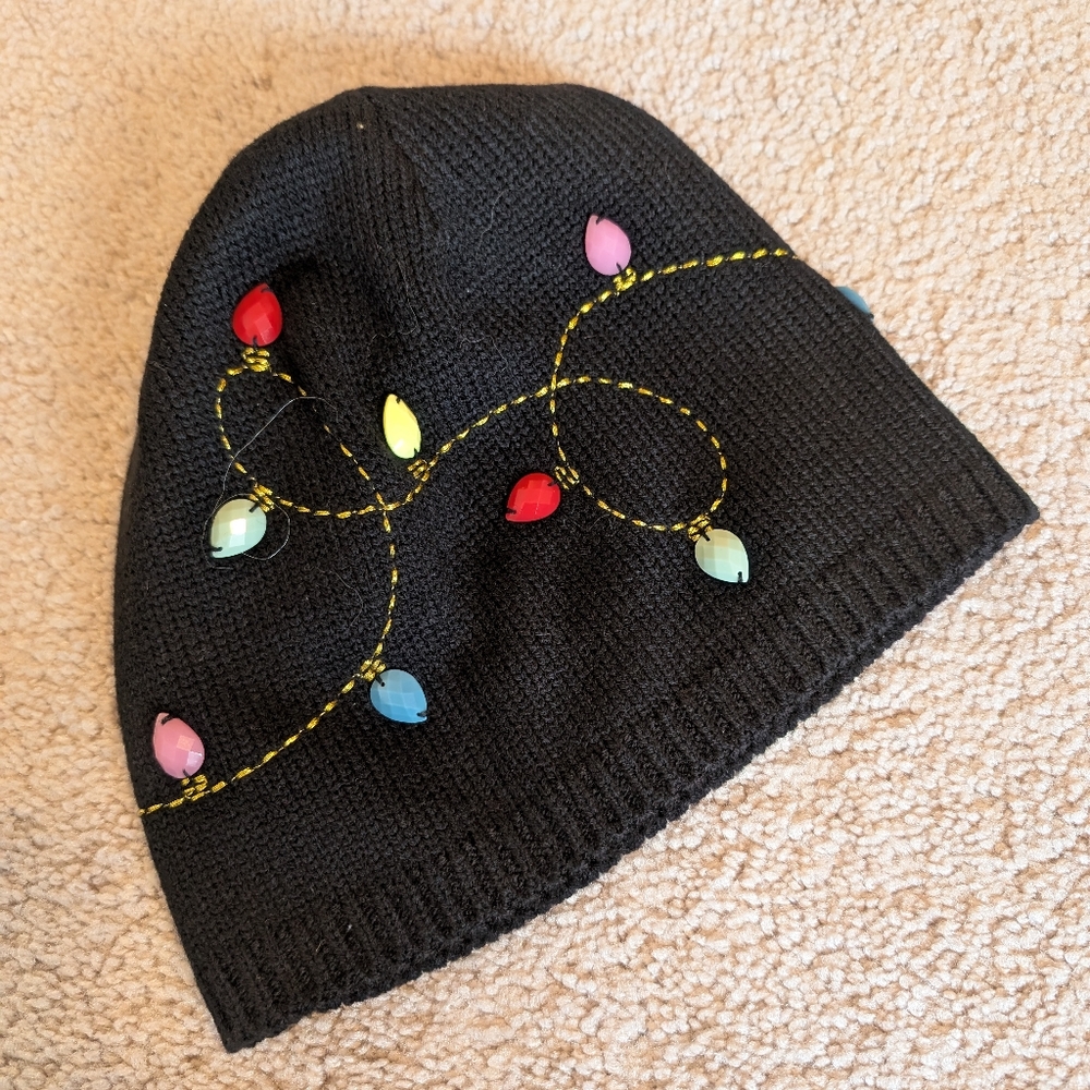 Kate Spade Outlet toque with holiday lights